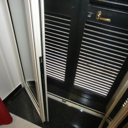 Heart Of Naples Apartment Ngoại thất bức ảnh
