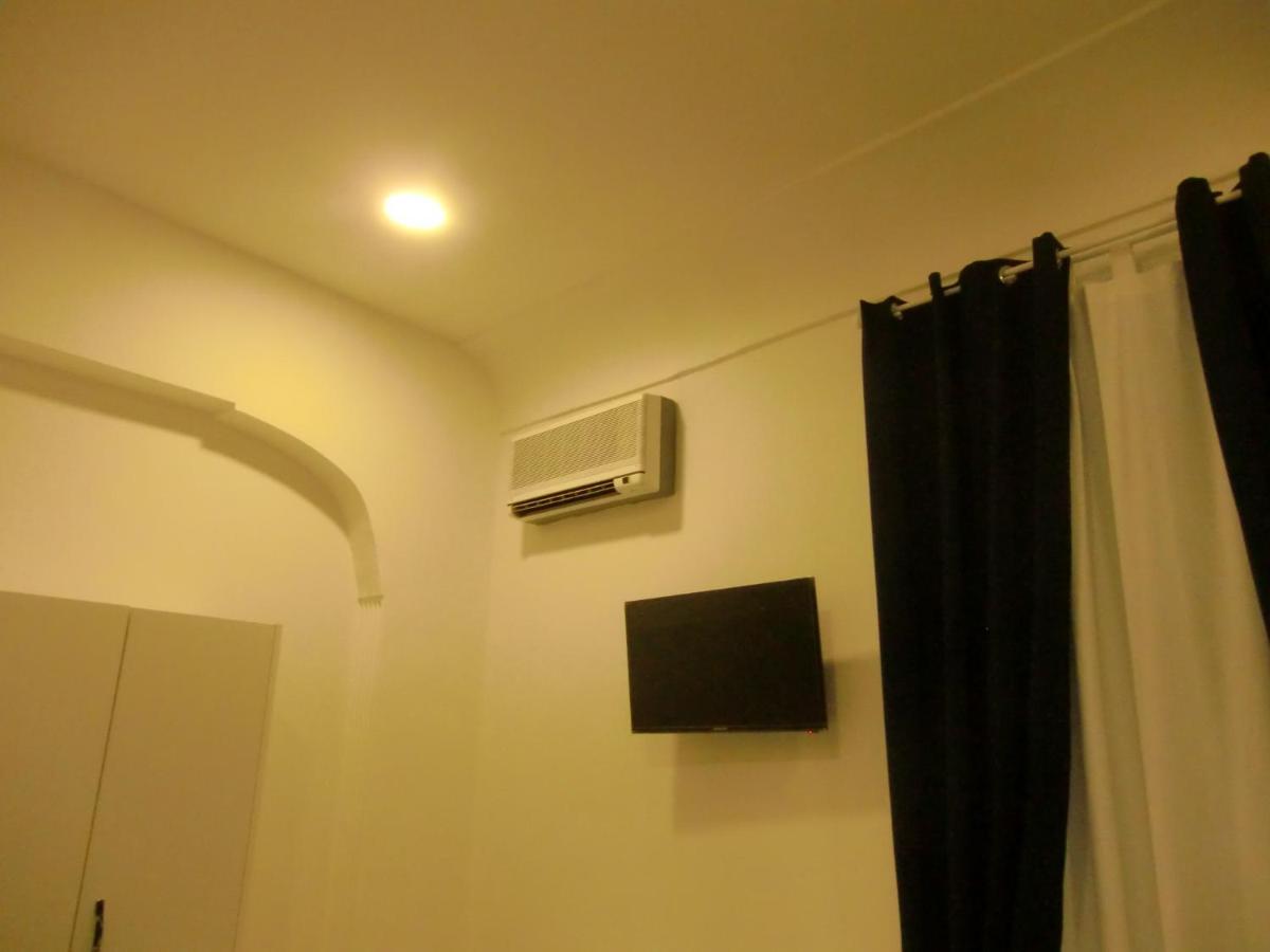 Heart Of Naples Apartment Ngoại thất bức ảnh